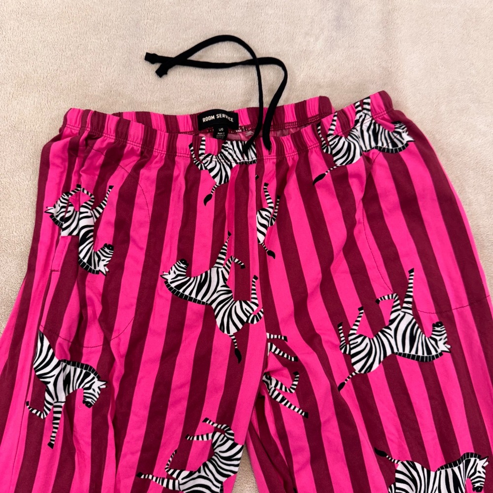Room Service Pink Zebra Stripe Pajama Set Luxury Soft Lounge Whimsy Stripe Sz L - Picture 3 of 14